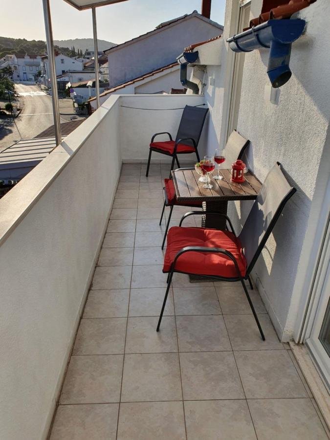 יזרה Apartment Marija מראה חיצוני תמונה
