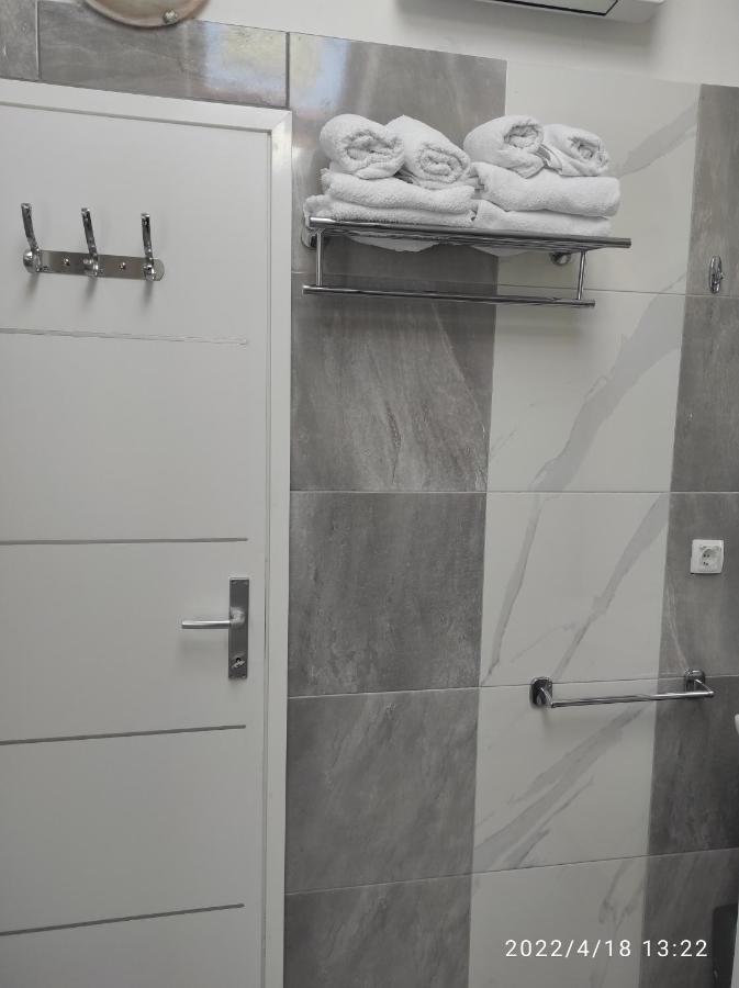 יזרה Apartment Marija מראה חיצוני תמונה